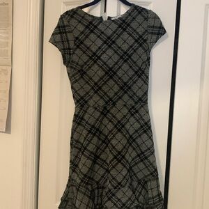 Cute Black and grey plaid dress